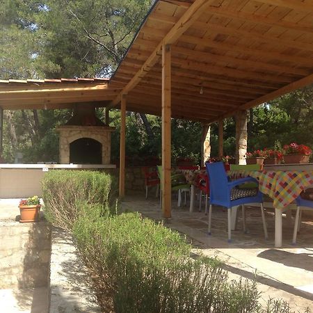 Guest House Alek Vrboska Kültér fotó